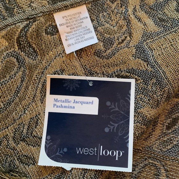 West Loop  Metallic Jacquard Pashmina - Picture 6 of 7
